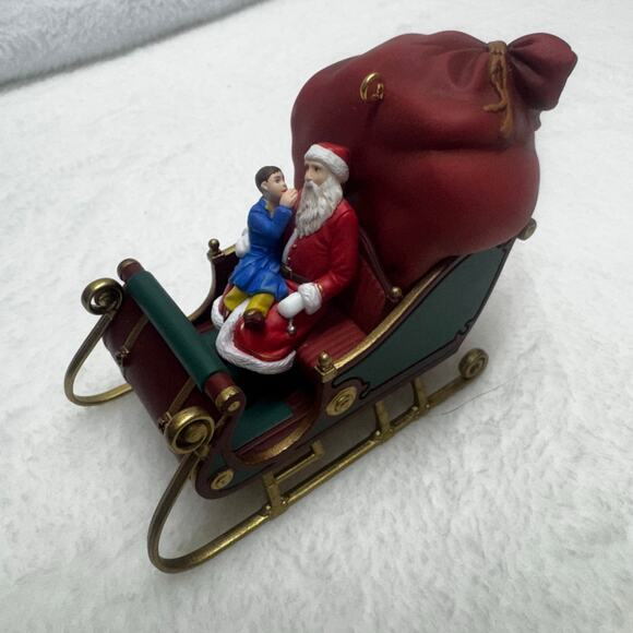 2004 Hallmark Ornament The Polar Express First Gift of Christmas QSR5811 NEW - Picture 1 of 7